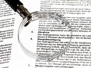 Gesetzestext Baugewerbe Symbolbild Bauabnahme